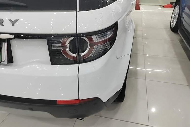 Used Land Rover Discovery Sport 2018 240 PS HSE Version Right Rear Taillight