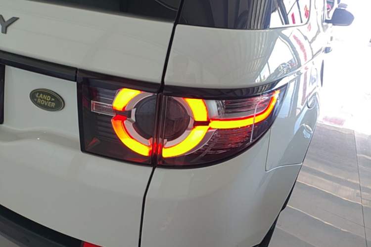 Used Land Rover Discovery Sport 2018 240 PS PURE Edition Right Rear Taillight