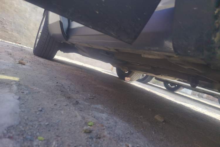 Used Land Rover Discovery Sport 2018 240 PS PURE Edition Right Side Sill
