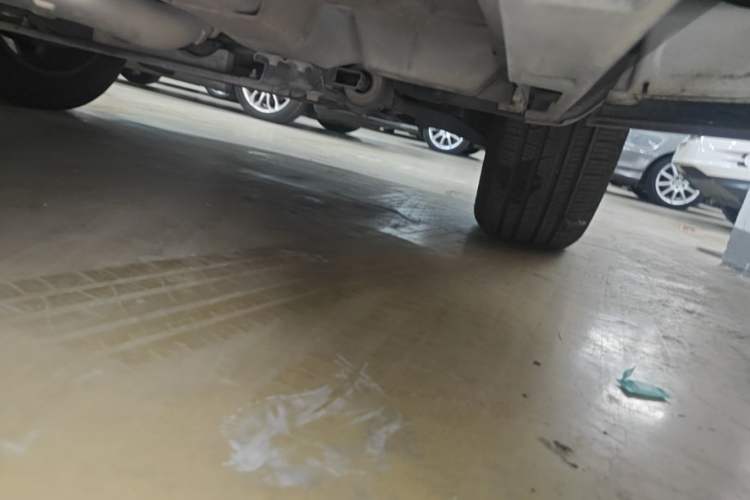 Used Land Rover Discovery Sport 2018 240 PS SE Version Right Side Sill