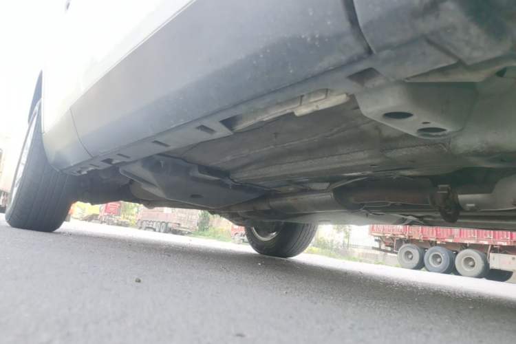 Used Land Rover Discovery Sport 2018 240 PS SE Version Right Side Sill