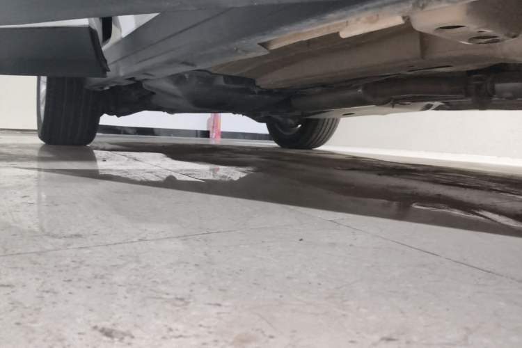 Used Land Rover Discovery Sport 2018 240 PS SE Version Right Side Sill