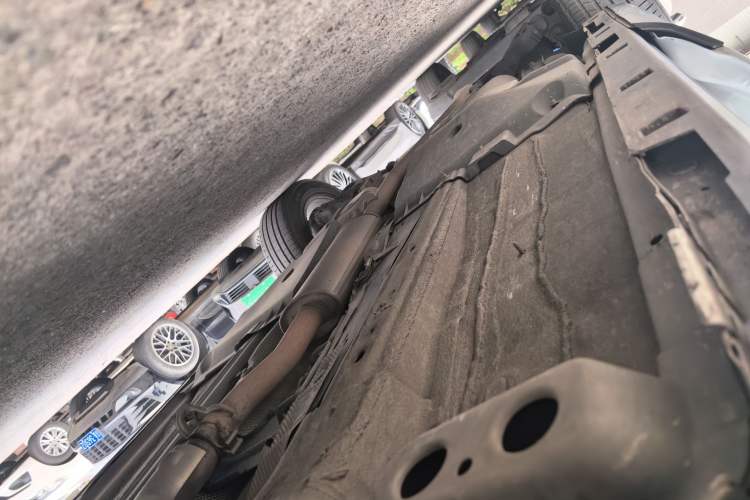 Used Land Rover Discovery Sport 2018 240 PS SE Version Right Side Sill