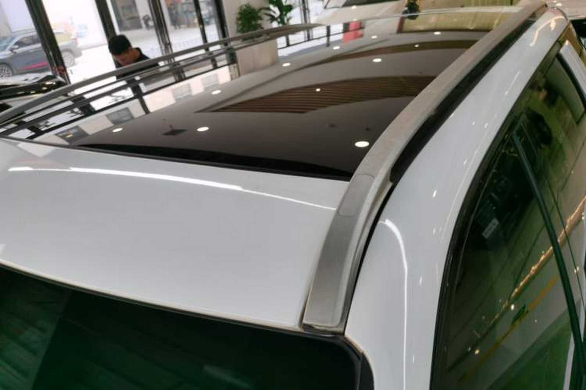 Used Land Rover Discovery Sport 2018 240 PS PURE Edition Roof