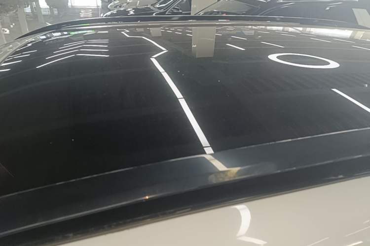 Used Land Rover Discovery Sport 2018 240 PS SE Version Roof