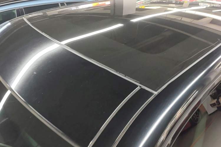 Used Land Rover Discovery Sport 2018 240 PS SE Version Roof