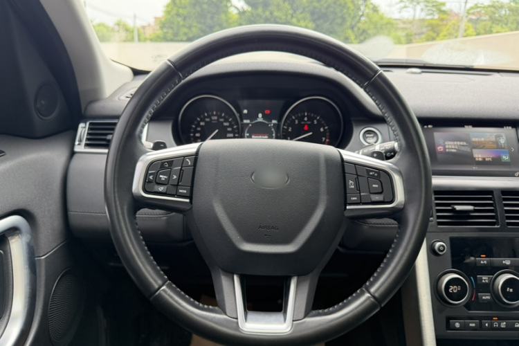 Used Land Rover Discovery Sport 2018 240 PS SE Version Steering Wheel