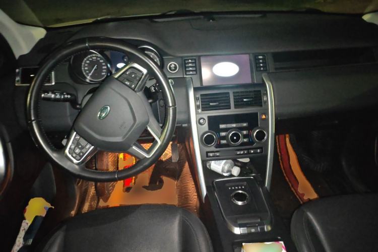 Used Land Rover Discovery Sport 2018 240 PS SE Version Steering Wheel