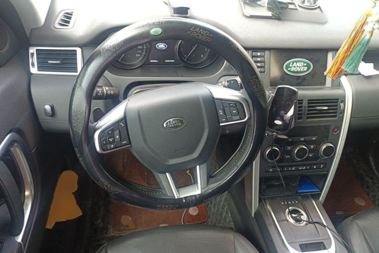 Used Land Rover Discovery Sport 2018 240 PS SE Version Steering Wheel