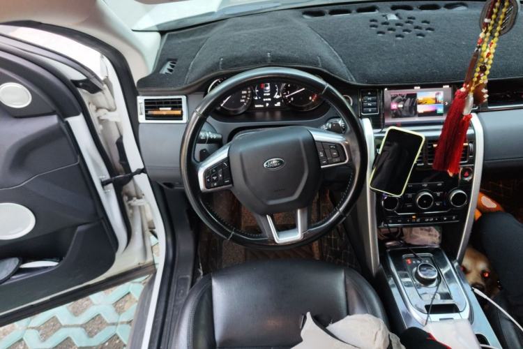Used Land Rover Discovery Sport 2018 240 PS SE Version Steering Wheel
