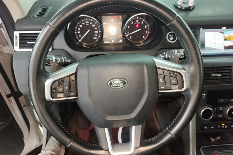 Used Land Rover Discovery Sport 2018 240 PS SE Version Steering Wheel