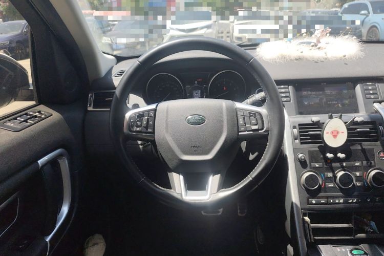 Used Land Rover Discovery Sport 2018 240 PS HSE Version Steering Wheel