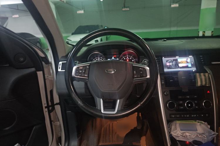 Used Land Rover Discovery Sport 2018 240 PS SE Version Steering Wheel
