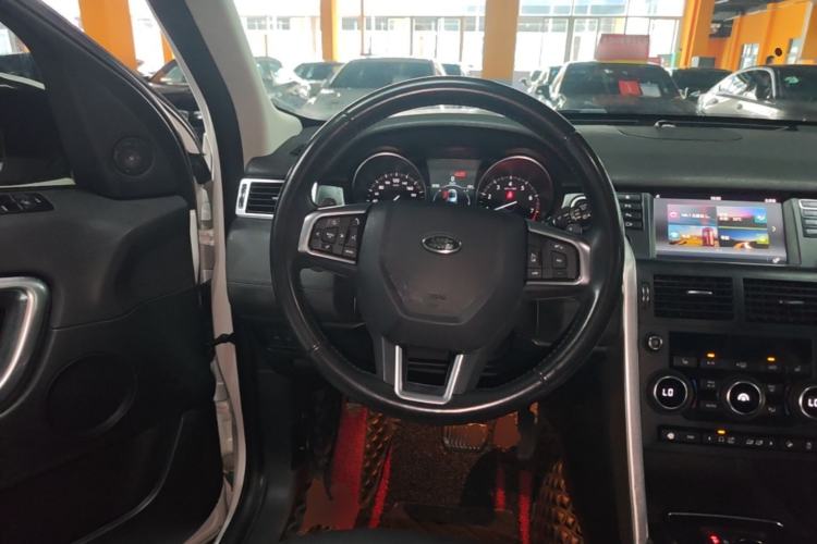 Used Land Rover Discovery Sport 2018 240 PS HSE Version Steering Wheel