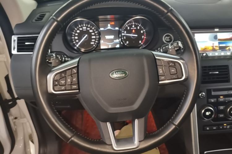 Used Land Rover Discovery Sport 2018 240 PS HSE Version Steering Wheel