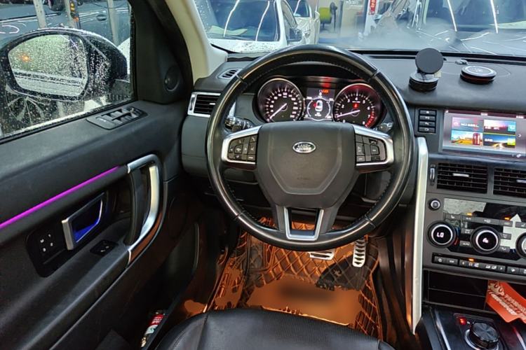 Used Land Rover Discovery Sport 2018 240 PS HSE Version Steering Wheel