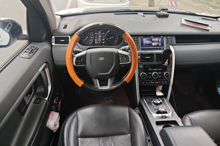 Used Land Rover Discovery Sport 2018 240 PS SE Version Steering Wheel