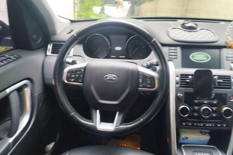 Used Land Rover Discovery Sport 2018 240 PS SE Version Steering Wheel
