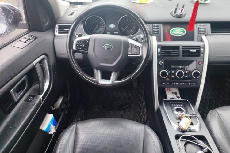 Used Land Rover Discovery Sport 2018 240 PS SE Version Steering Wheel