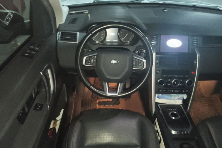 Used Land Rover Discovery Sport 2018 240 PS HSE Version Steering Wheel