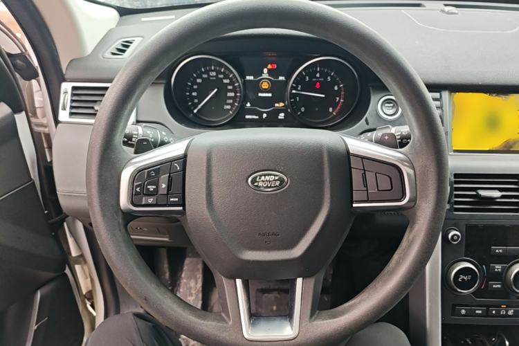 Used Land Rover Discovery Sport 2018 240 PS PURE Edition Steering Wheel