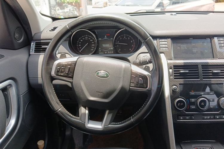 Used Land Rover Discovery Sport 2018 240 PS SE Version Steering Wheel