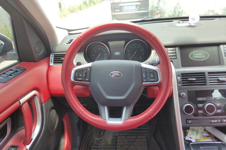 Used Land Rover Discovery Sport 2018 240 PS SE Version Steering Wheel