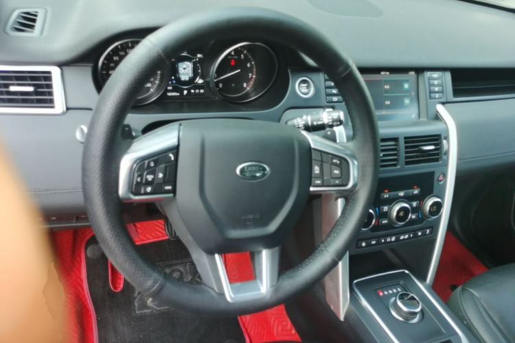 Used Land Rover Discovery Sport 2018 240 PS SE Version Steering Wheel