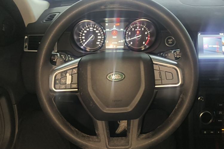 Used Land Rover Discovery Sport 2018 240 PS PURE Edition Steering Wheel
