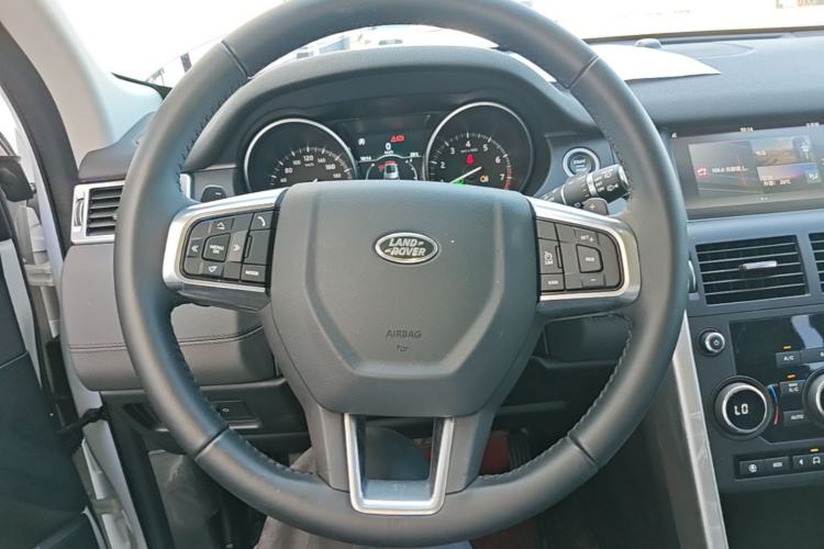 Used Land Rover Discovery Sport 2018 240 PS SE Version Steering Wheel