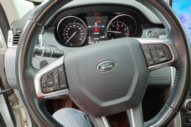 Used Land Rover Discovery Sport 2018 240 PS SE Version Steering Wheel