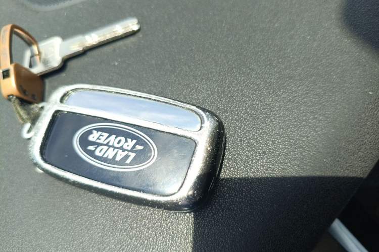 Used Land Rover Discovery Sport 2018 240 PS SE Version Vehicle Key