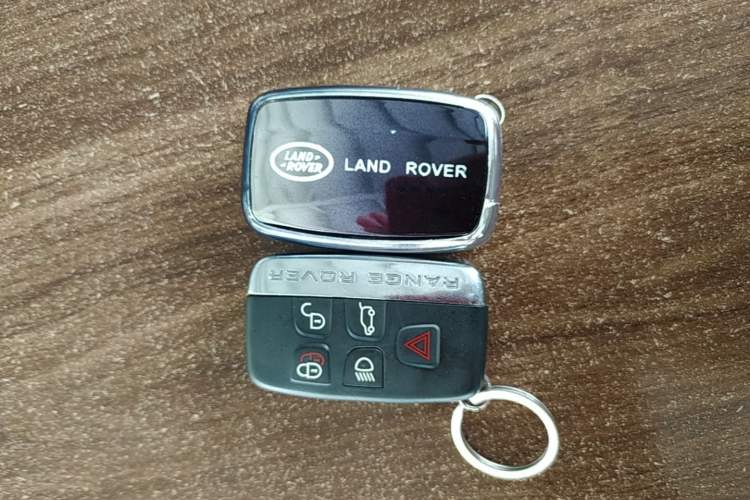 Used Land Rover Discovery Sport 2018 240 PS SE Version Vehicle Key