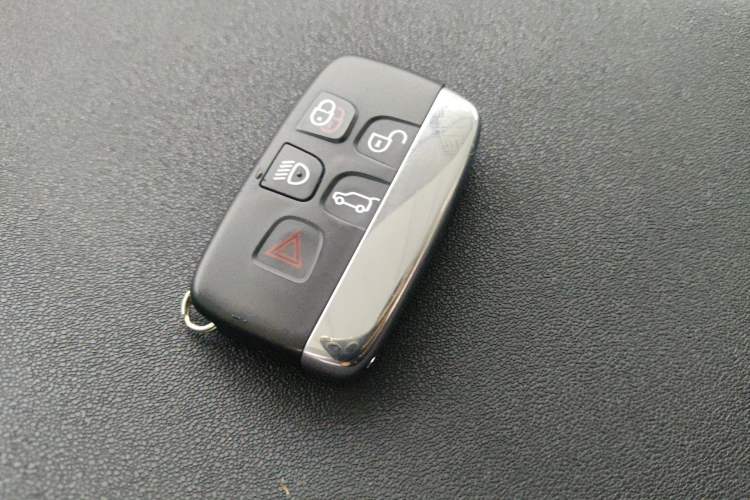 Used Land Rover Discovery Sport 2018 240 PS SE Version Vehicle Key