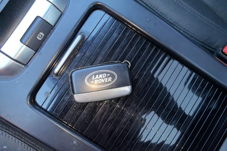 Used Land Rover Discovery Sport 2018 240 PS SE Version Vehicle Key