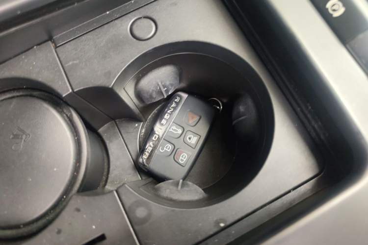 Used Land Rover Discovery Sport 2018 240 PS SE Version Vehicle Key