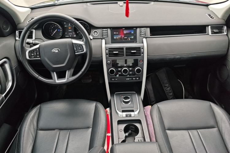 Used Land Rover Discovery Sport 2019 240 PS SE Version China V Standard Center Console
