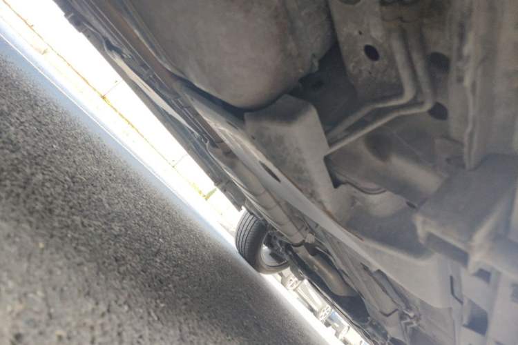 Used Land Rover Discovery Sport 2019 240 PS HSE Version China VI Standard Chassis Rear Right