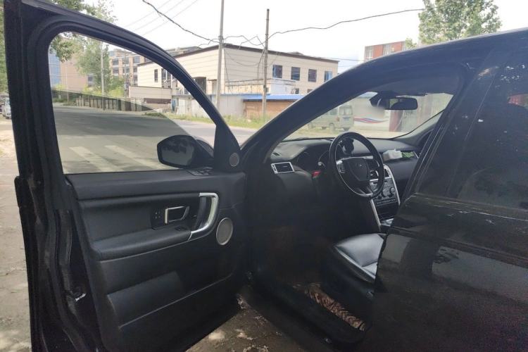 Used Land Rover Discovery Sport 2019 240 PS HSE Version China VI Standard Driver Seat