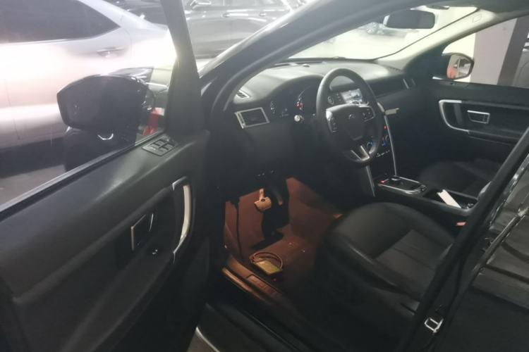 Used Land Rover Discovery Sport 2019 240 PS SE Version China VI Standard Driver Seat