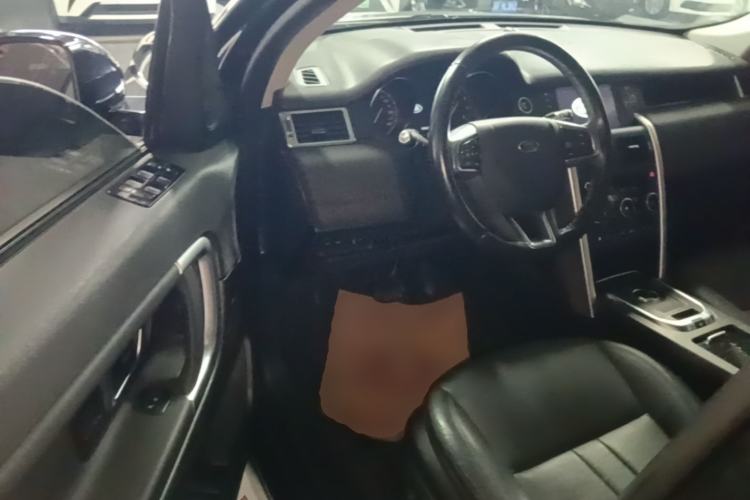 Used Land Rover Discovery Sport 2019 240 PS SE Version China VI Standard Driver Seat