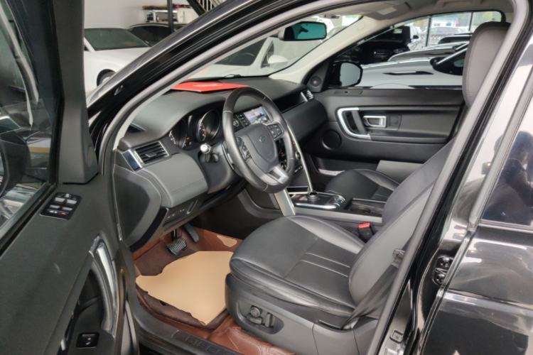 Used Land Rover Discovery Sport 2019 240 PS SE Version China VI Standard Driver Seat