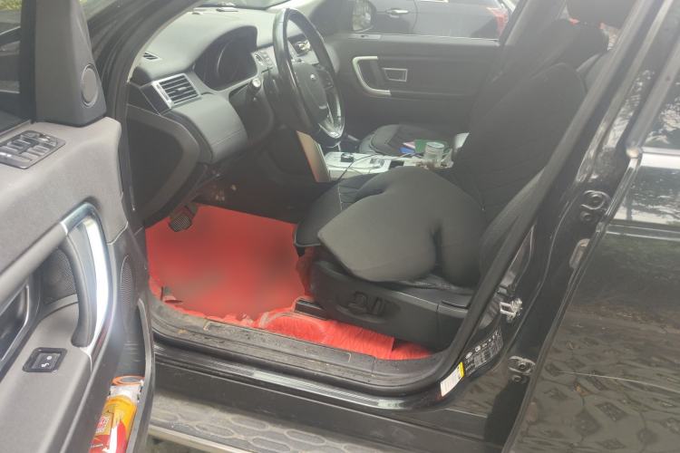 Used Land Rover Discovery Sport 2019 240 PS SE Version China VI Standard Driver Seat