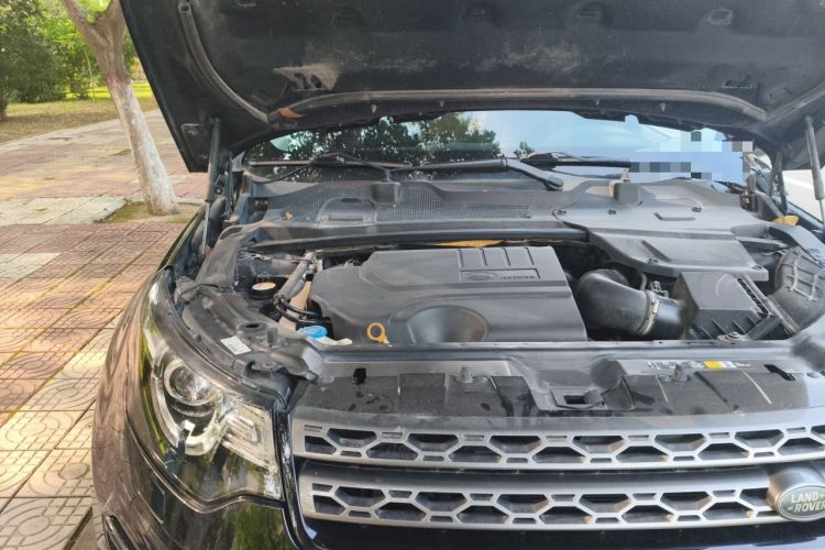 Used Land Rover Discovery Sport 2019 240 PS SE Version China V Standard Engine Bay Right