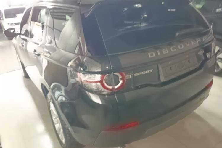 Used Land Rover Discovery Sport 2019 240 PS SE Version China VI Standard Exterior 2