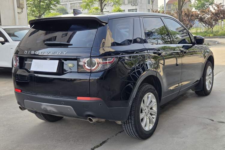 Used Land Rover Discovery Sport 2019 240 PS SE Version China VI Standard Exterior 4