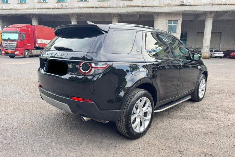 Used Land Rover Discovery Sport 2019 240 PS HSE Version China VI Standard Exterior 5