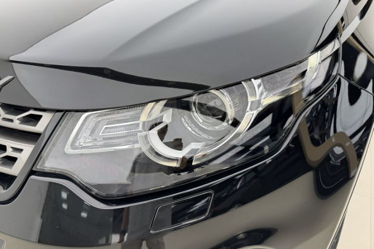 Used Land Rover Discovery Sport 2019 240 PS SE Version China VI Standard Exterior 6