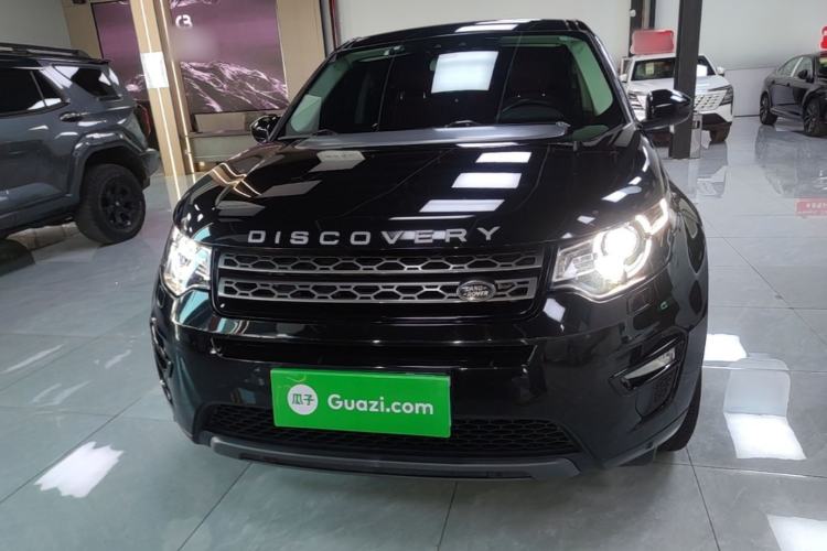 Used Land Rover Discovery Sport 2019 240 PS SE Version China VI Standard Front
