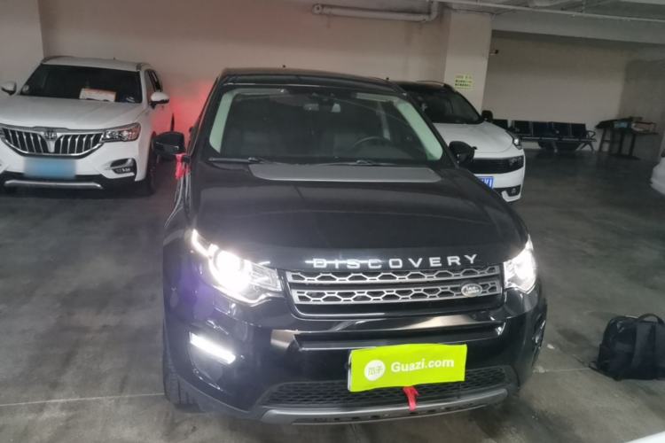 Used Land Rover Discovery Sport 2019 240 PS SE Version China VI Standard Front